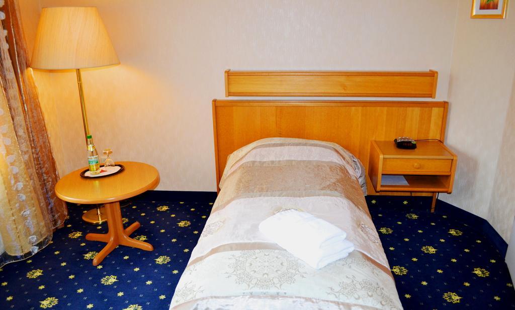Hotel Zum Goldenen Hirsch Sankt Kilian Rum bild