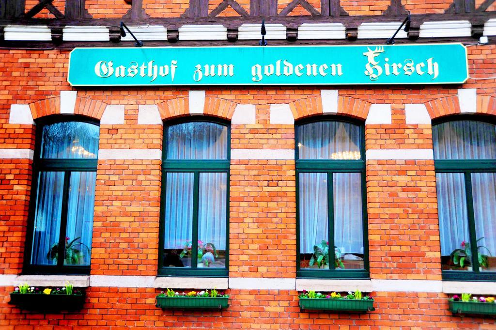 Hotel Zum Goldenen Hirsch Sankt Kilian Exteriör bild